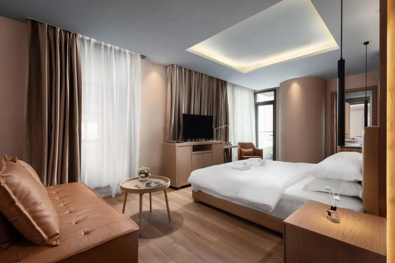 Sf Hotel Penthouse Residences Phnompen Kültér fotó